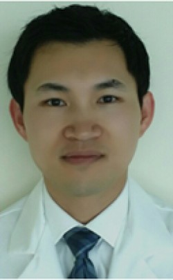 Dr. Vu  Le - Orthopedic Surgeon